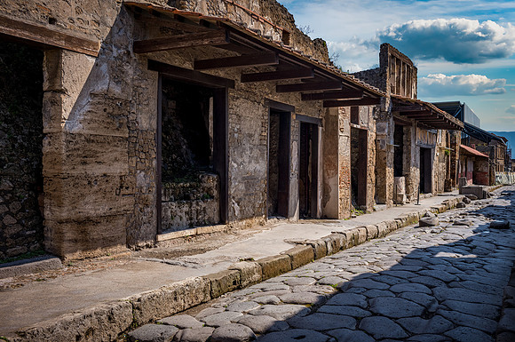 Pompeii Shops