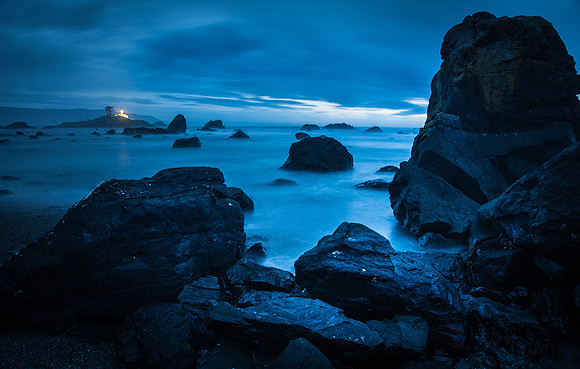 Rocks near Battery Point