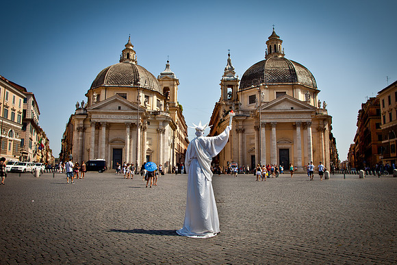 Street Performer, Rome