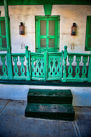 Nassau Doorway