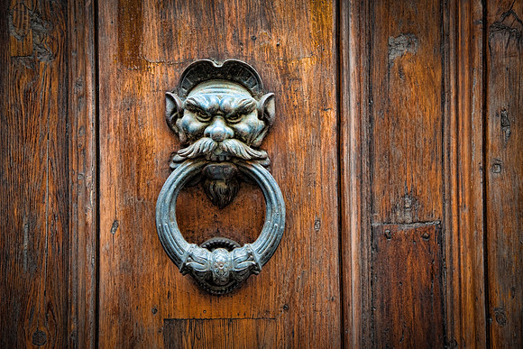 Florence knocker