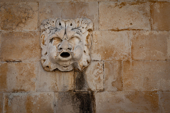 Dubrovnik drain